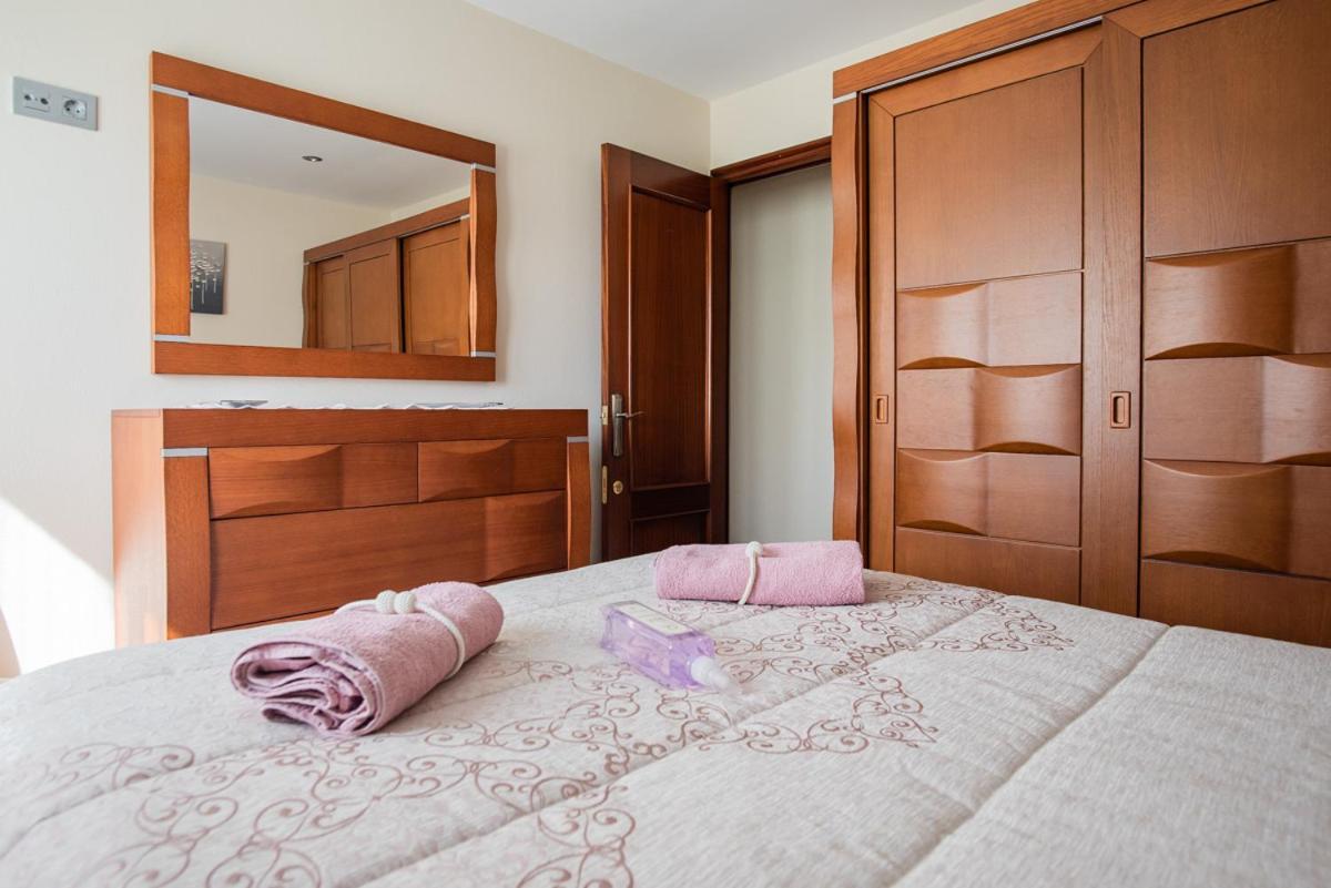 Apartamentos La Cortina Onís Extérieur photo